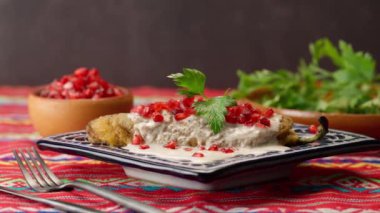 Nogada 'da bir Şili' nin yavaş hareketi