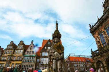 Bremen Roland 'ın manzarası, Bremen' de özgürlük ve adaletin sembolü.