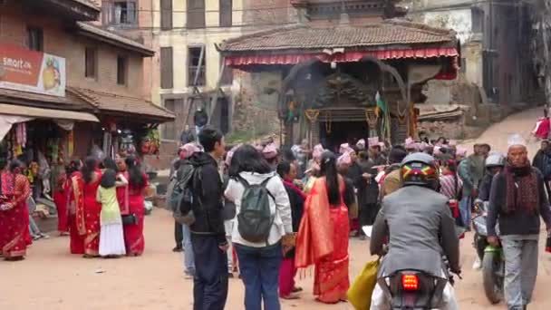 Bhaktapur Nepal Februar 2024 Saraswati Puja Fejringen Bhaktapur Nepal – Stock-video
