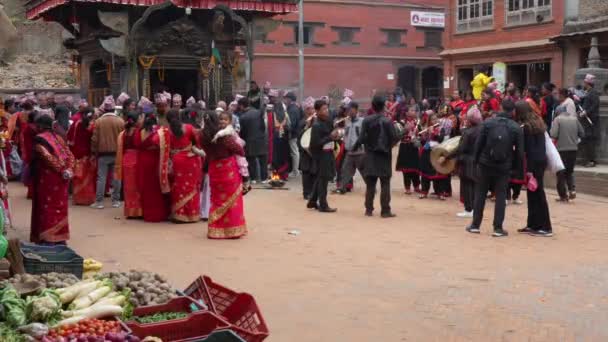 Saraswati Puja Viering Bhaktapur Nepal — Stockvideo