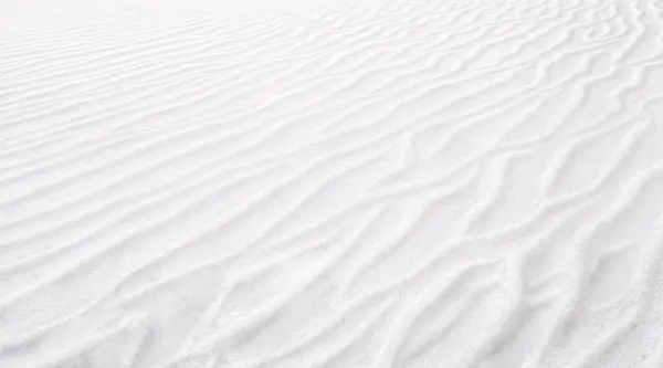 Beyaz gri saten dokusu beyaz gümüş kumaş ipek arka plan ve güzel yumuşak bulanık desenli doğal. Yüksek kalite fotoğraf