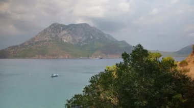 Türkiye 'nin Adrasan Antalya kentinin panoramik manzarası, denizi ve güzelliği. Yüksek kalite 4k görüntü