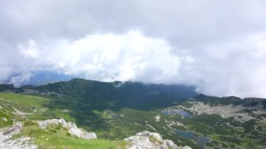 Yukarıdan panoramik manzara, Polonya, Zakopane. Kasprowy Wierch. Yüksek kaliteli FullHD görüntüler