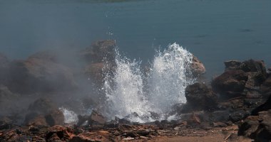 Kenya 'daki Bogoria Gölü' nde Geyser, Hot Springs