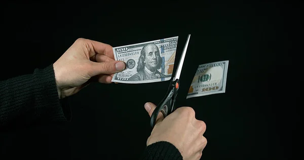 Banconota Dollaro Usa Con Paio Forbici Sullo Sfondo Nero — Foto Stock