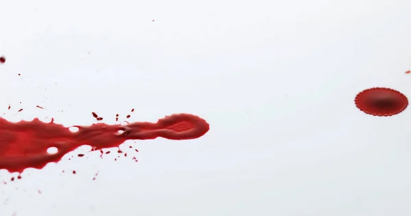 Sangue Gocciolante Sullo Sfondo Bianco — Foto Stock