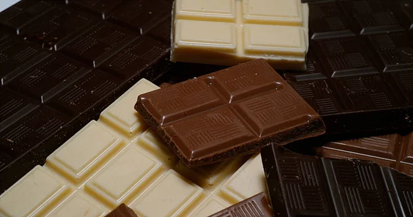 Чорний Молока Білий Шоколад Бари — стокове фото