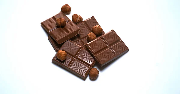 Lískové Ořechy Spadající Tabletu Mléčná Čokoláda — Stock fotografie
