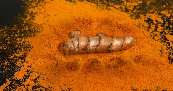 Turmeric Curcuma Longa Root Falling Curcuma Powder Indian Spice — Stock Photo, Image