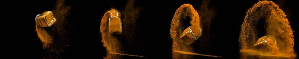 ウコン クルクマガム 黒い背景に落ちる小さな瓶に粉末 インドのスパイス — ストック写真