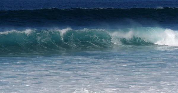 Waves Atlantic Ocean Porto Moniz Madeira Island Portugal —  Fotos de Stock