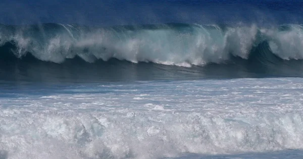 Waves Atlantic Ocean Porto Moniz Madeira Island Portugal — Stock Photo, Image
