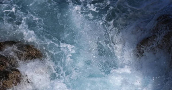 Wave Crash Rock Coast Ocean Atlantycki Porto Moniz Madera Wyspa — Zdjęcie stockowe