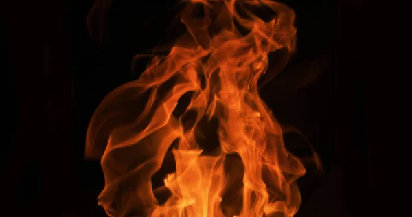 小球炉中的火焰 小球炉中的火焰 — 图库照片