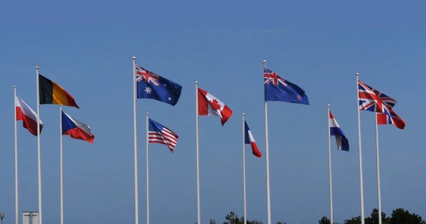 Флаги Ждут Ветру Северный Ветер — стоковое фото