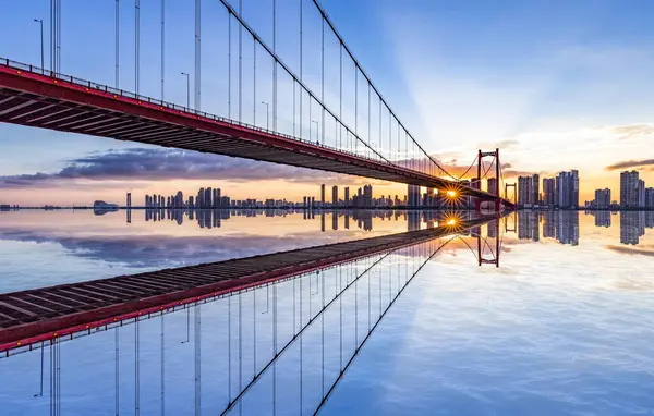 stock image Scenic view of Wuhan Yingwuzhou Yangtze River Bridge