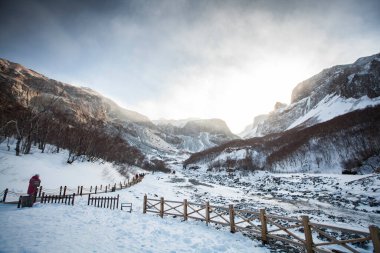 Büyüleyici Changbai Dağı Buzu ve Kar Manzarası Fotoğrafçılığı