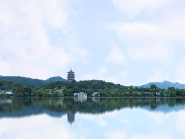 Hangzhou Batı Gölü Çin 'deki Ünlü Turist Çekimi
