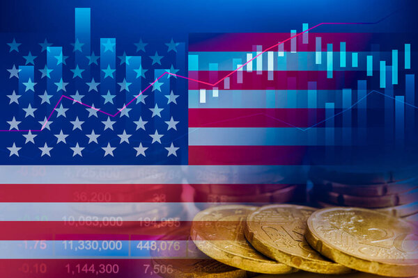 Американский флаг на фондовых инвестициях с монетой и графиком.