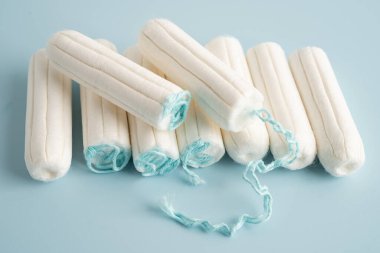 Kadın hijyen için Tampon hijyeni adet döngüsünü korur.