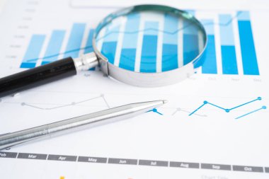 Grafikte büyüteç var. Finans ve ticaret.