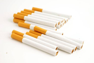 Sigara, tütün rulosu, filtre tüp, sigara yasak..
