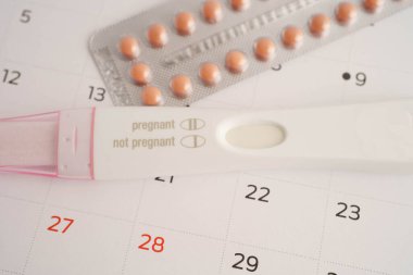 Doğum kontrol hapları içeren hamilelik testi yumurtlama günü, fetüs, doğum, doğum.