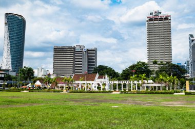 Kuala Lumpur, Malezya - Kasım 2022: Kuala Lumpur, Malezya 'da Merdeka Meydanı (Bağımsızlık Meydanı). Kuala Lumpur, Malezya 'nın ünlü simgesidir.