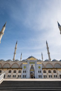  Camlica Mosque architecture, located in Istanbul, Turkey, the largest mosque in Turkiye which was completed and opened on 7 March 2019.