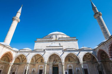 Edirne, Türkiye - Sultan Bayezid Sağlık Müzesi mimarisi. Türkiye 'nin Edirne ilinde turistler için ünlü bir dönüm noktası