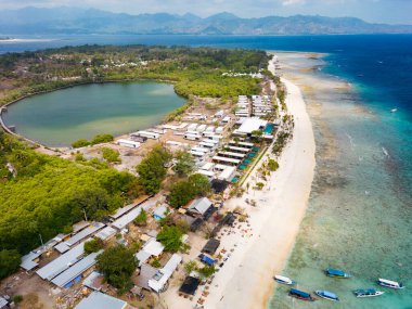 Gili Adası, Gili Meno, hava sahası Lombok, Bali, Endonezya 'da insansız hava aracı tarafından.