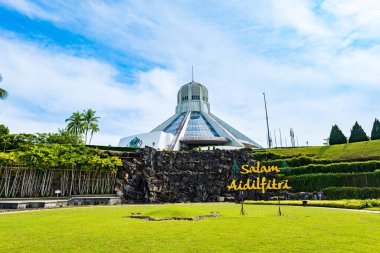 Kuching, Malezya - Mayıs 2023: Malezya 'nın Sarawak kentindeki Kuching North City Hall ve Cat Museum binası. Borneo, Kuching 'de önemli ve popüler bir turizm merkezi..