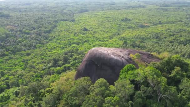 Pulau Belitung Dengung Pemandangan Udara Batu Beginda Sebuah Batu Besar — Stok Video