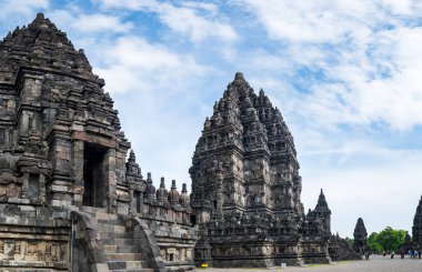 Endonezya, Yogyakarta 'daki Prambanan tapınağı kompleksi. Prambanan 9. yüzyıldan kalma bir Hindu tapınağı ve UNESCO Dünya Mirası Alanı.