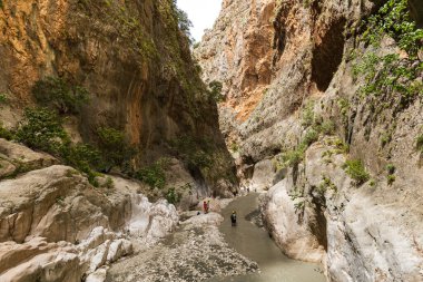 Fethiye 'de kanyon ve nehri olan Saklikent Milli Parkı. 