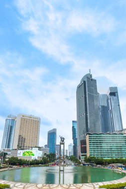 Jakarta, Endonezya - 03.20.2024: Endonezya 'da trafik bulunan Jakarta şehir merkezi. Jakarta Endonezya 'nın başkentidir.