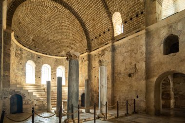  Demre, Türkiye 'deki Aziz Nicholas Kilisesi, Noel Baba Kilisesi. Antik Myra şehrinin tarihi Doğu Roma Bazilikası..