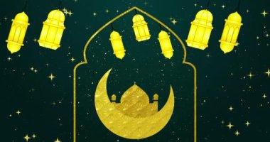 İslami ay ve fenerle 4K Ramazan Arkaplanı. Ramazan Kareem festivali BG yeşil arka planda. Sahneler için Ramazan Arkaplanı, Ramazan Kareem, Kurban Bayramı, Selamlama ve Kurban Bayramı.