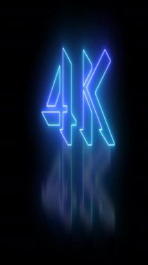 Dikey yüksek çözünürlükte 4K Metin Canlandırması. Herhangi bir videoya koymak kolay. Neon renkli 4K metin, koyu arkaplanda parıldayan bir ana hatla. Teknoloji video materyali animasyonu.