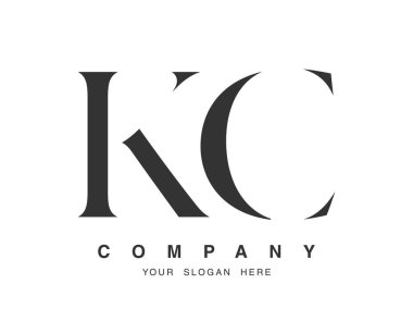 KC logo tasarımı. İlk harf k ve c serif yazı tipi. Yaratıcı klasik şirket adı tipografi. Moda logosu veya kimliği.