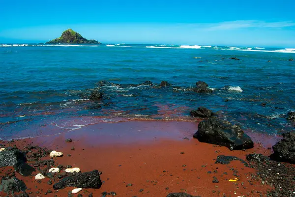 Kızıl Kum Kumsalı, Hana Yolu, Maui, Hawaii