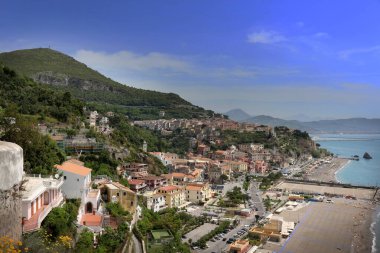 Amalfi kasabası ve şehir manzarası