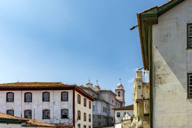 Evleri ve kiliseleriyle tarihi Diamantina şehrinin manzarası