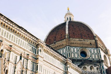 Toskana, Floransa, İtalya 'daki Santa Maria del Fiore Katedrali. Seyahat, turizm ve tatil kavramı. Floransa 'nın mimarisi ve simgesi.