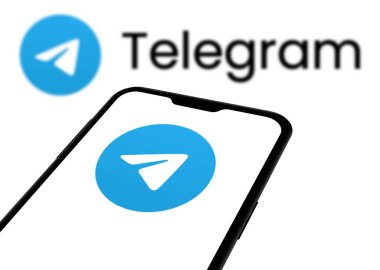 Chittagong, Bangladeş - 28 Eylül 2024: Telgraf Logosu akıllı telefonda gösteriliyor.