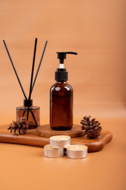 Kahverengi arkaplanda spa bileşimi