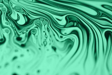 Büyüleyici Yeşil Akışkan Soyut: Organik Akış ve Sıvı Sanat Arkaplanı