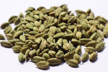 Kakule beyaz arka planda yakın planda