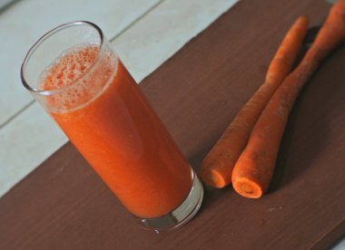 havuç suyu taze havuç ile