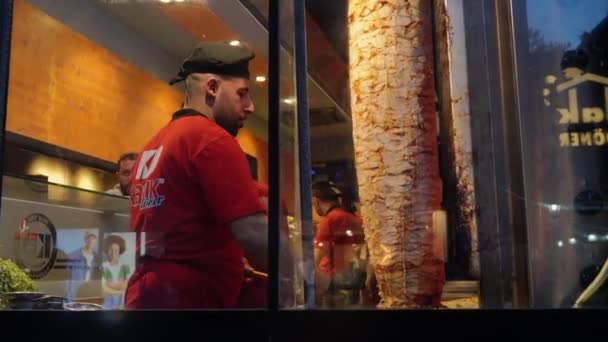 Trabzon Turkije Mei 2023 Doner Kebab Straatvoedsel Bereiding Van Traditionele — Stockvideo